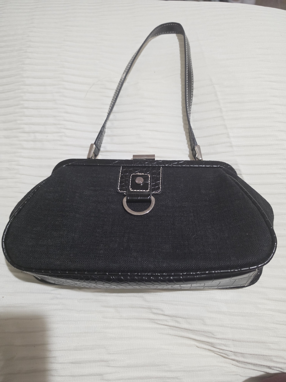 Tommy Hilfiger Vintage Y2k Black Women's Shoulder Bag with Metal Ring Accent